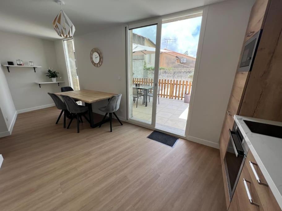 Appartement Centre Ville * Terrasse * Clim * Wifi * Haut De Gamme * Angouleme Ngoại thất bức ảnh